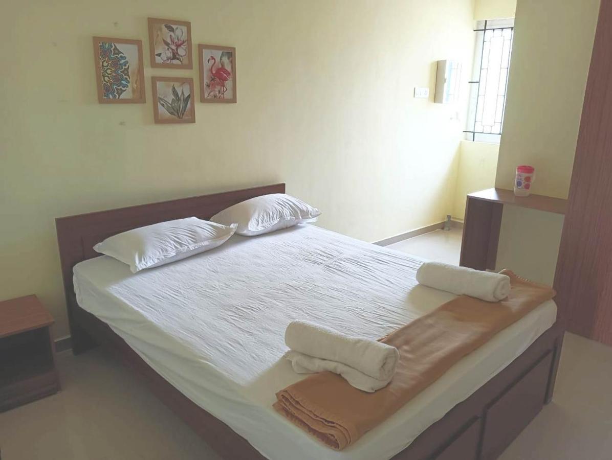 Surathi Enclave Standard Rooms Karumattampatti المظهر الخارجي الصورة