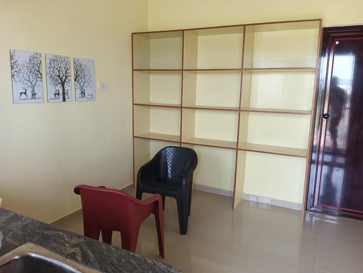Surathi Enclave Standard Rooms Karumattampatti المظهر الخارجي الصورة